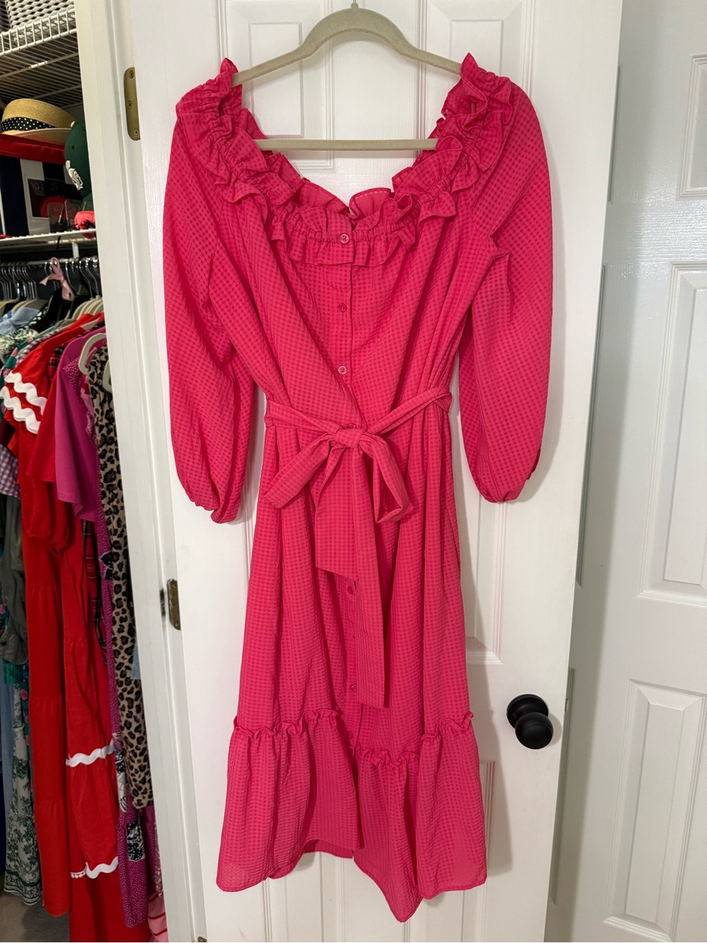 Who What Wear Fuchsia Ruffled Button-Front Midi Dress